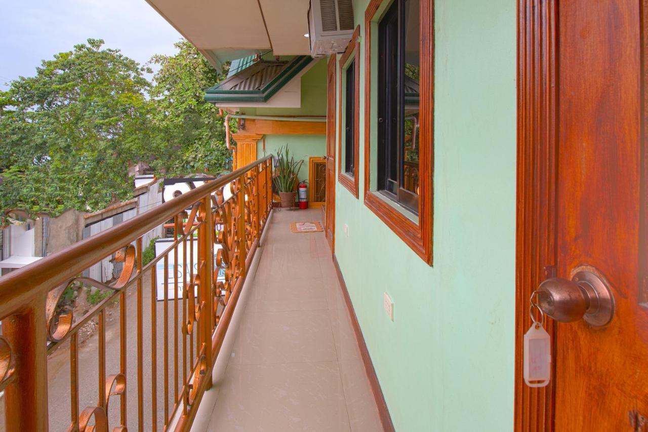 Oyo 788 Lisa'S Guesthouse Moalboal Luaran gambar